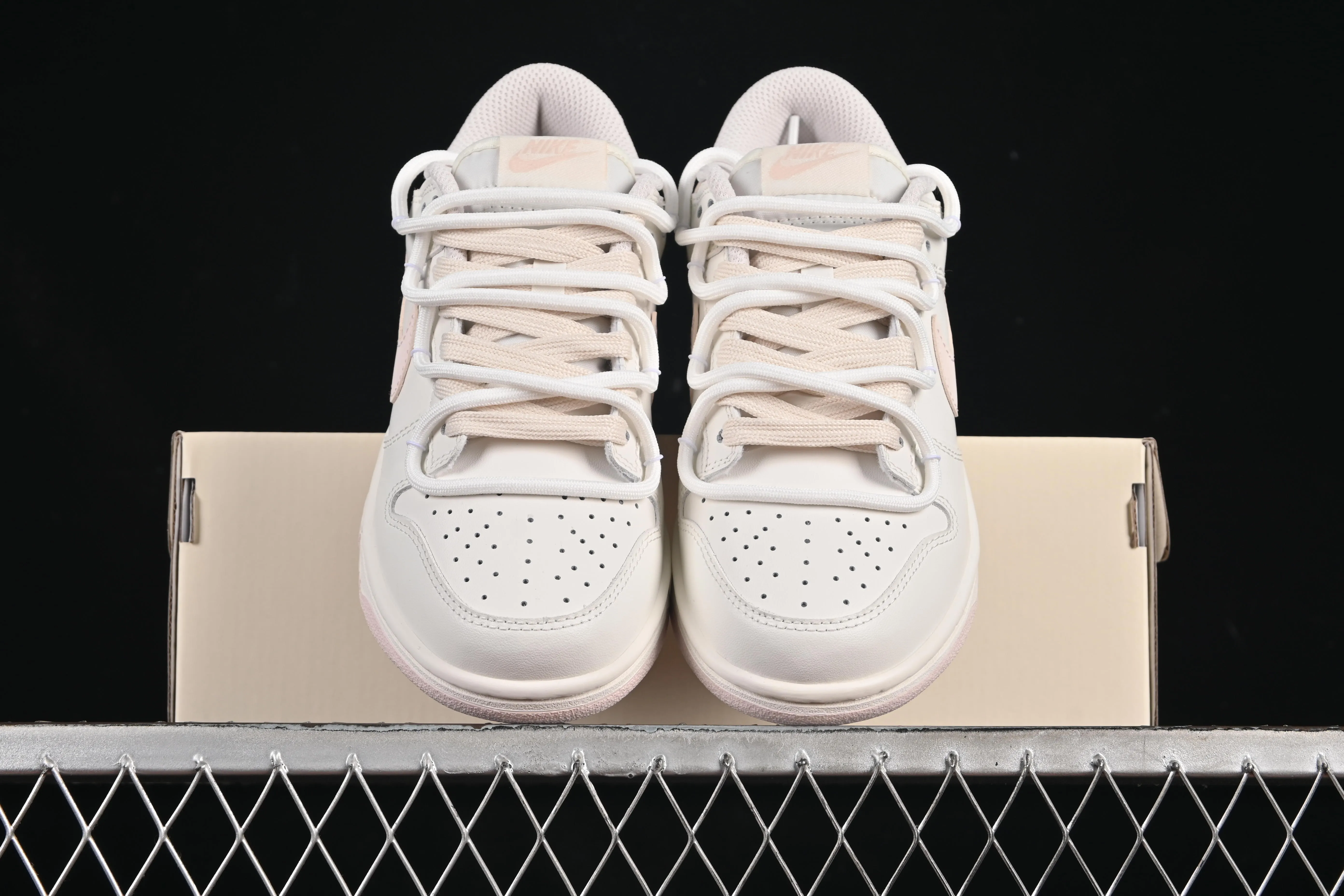 All categories Nk SB Dunk Series Nk SB Dunk Low High-end customized low-top sneakers Nike SB Dunk Low "Just Do it" Anniversary high-end customized low-top casual sneakers WP0510-069